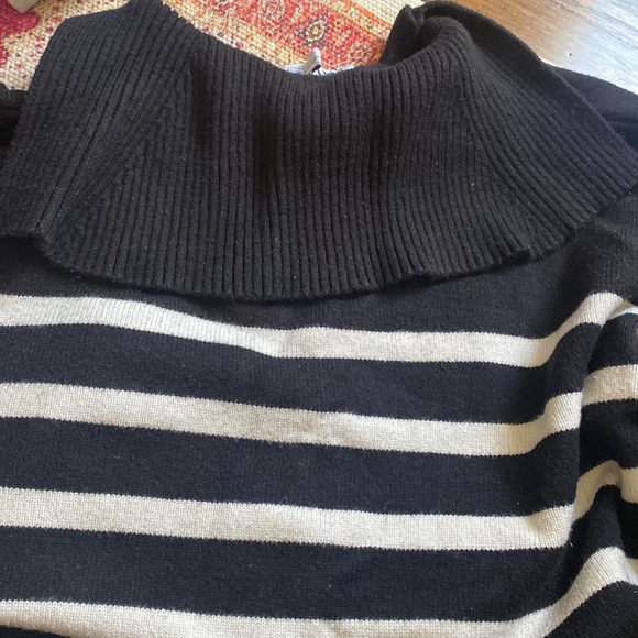 Zara stripped sweater size S - Picture 4 of 4